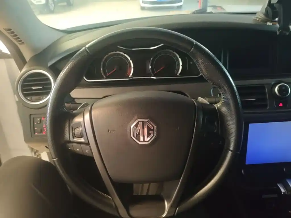 MG MG6 — миниатюра 11