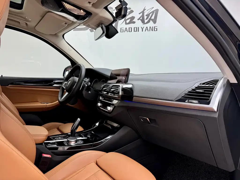 BMW X3 — миниатюра 15