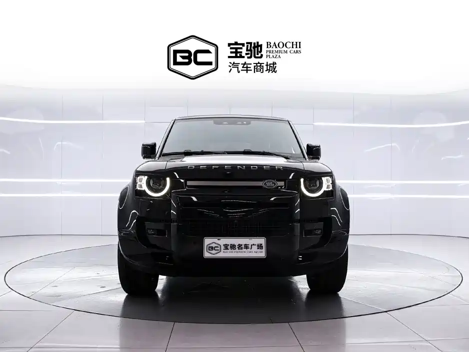 Land Rover Defender — миниатюра 2