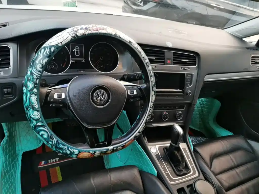Volkswagen Golf — миниатюра 5
