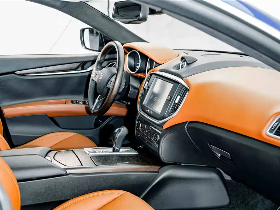 Maserati Ghibli — миниатюра 17