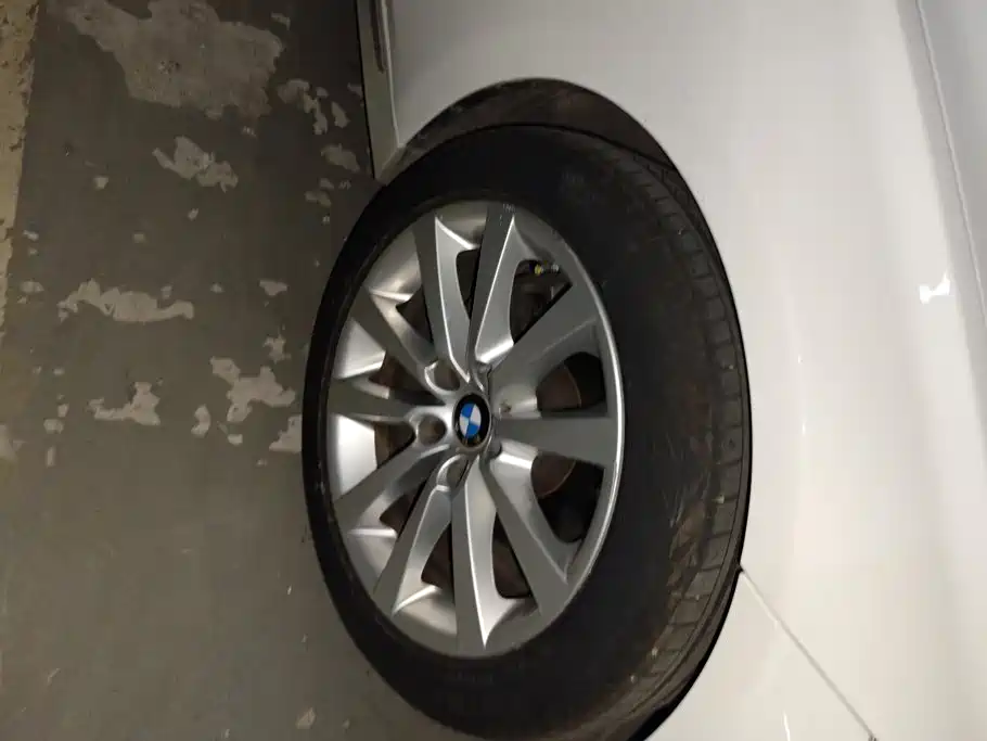 BMW 3 Series — миниатюра 6