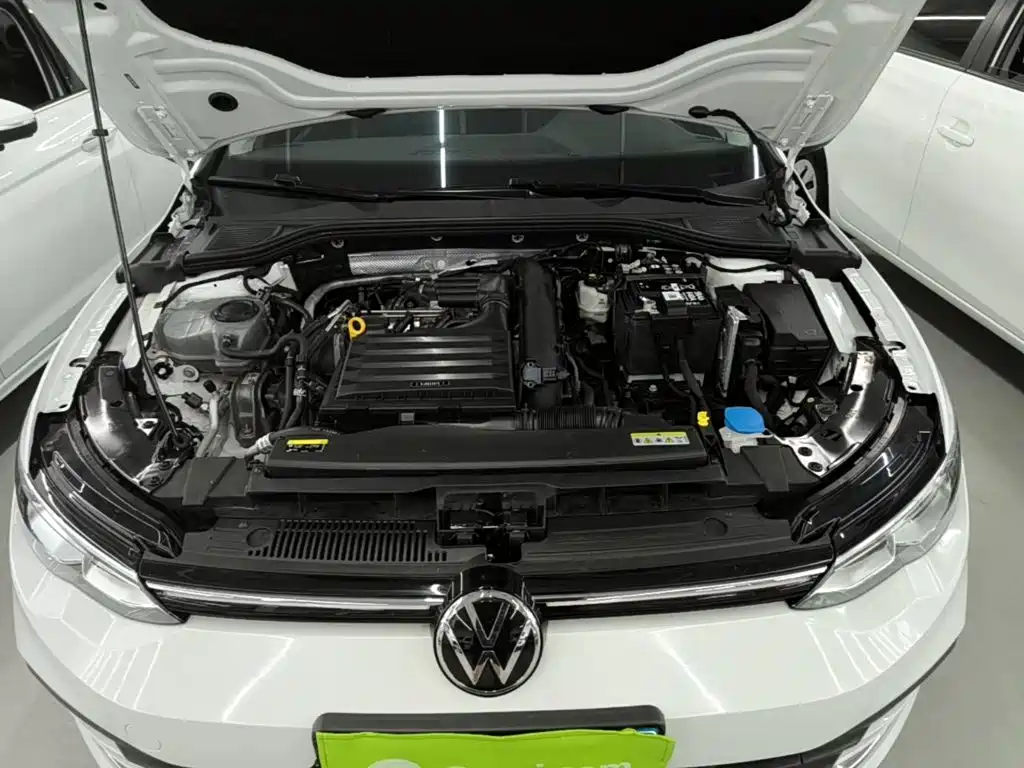 Volkswagen Golf — миниатюра 20