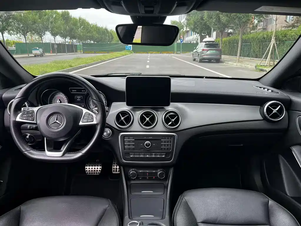 Mercedes-Benz CLA (Import) — миниатюра 9