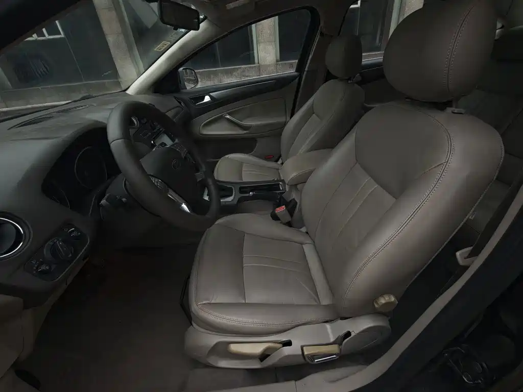 Ford Mondeo Zhisheng — миниатюра 9