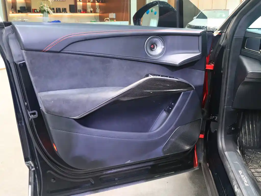 Lotus Eletre — миниатюра 10