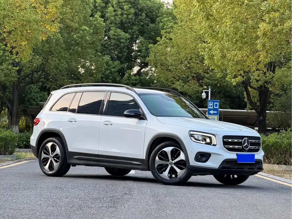 Mercedes-Benz GLB — миниатюра 3