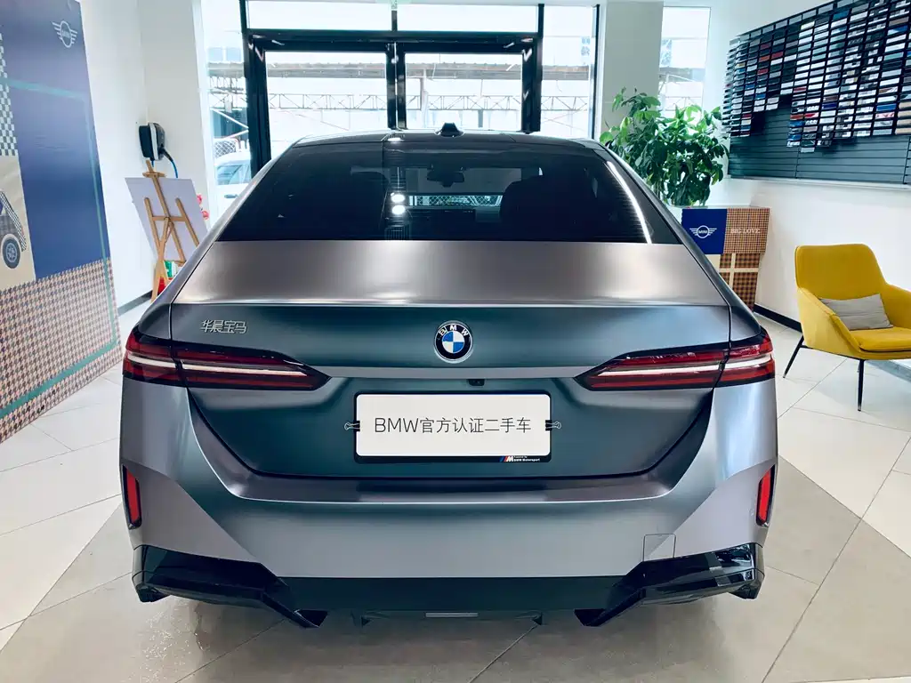 BMW 5 Series 5 2025 525Li M Sport