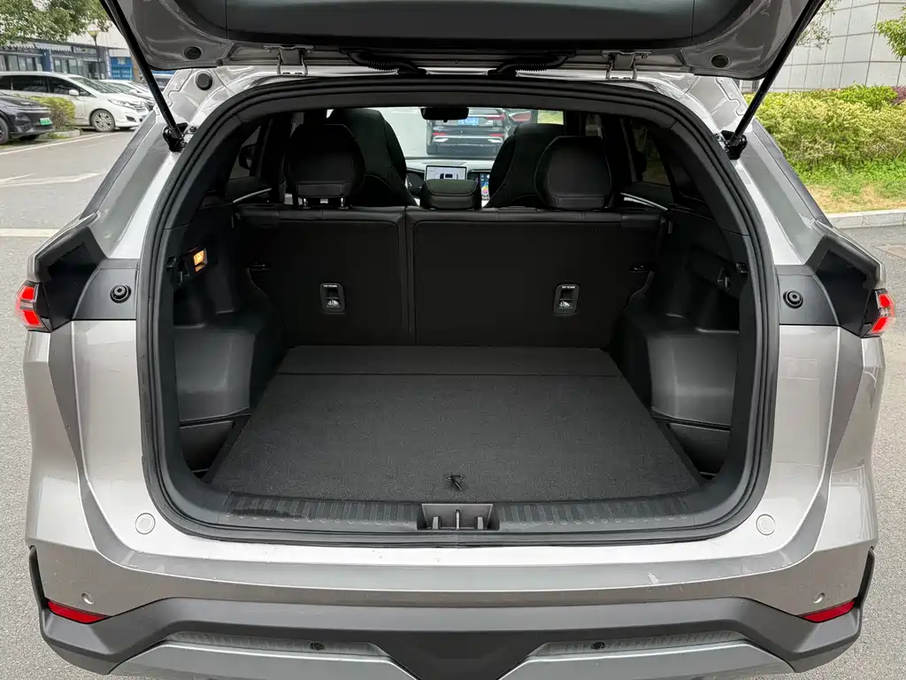 GEELY GALAXY GALAXY L7