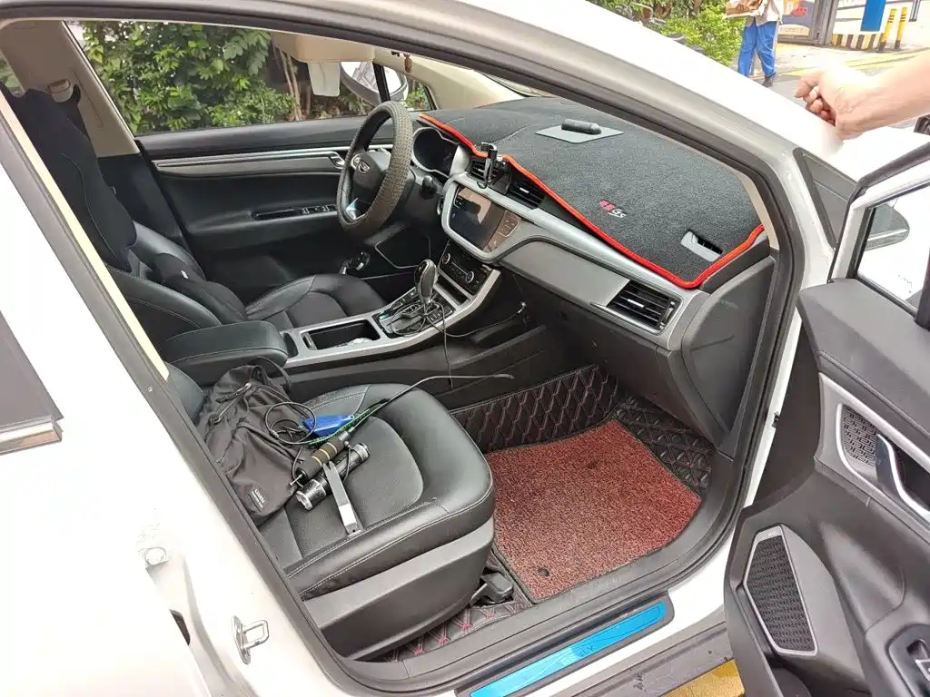 Geely Emgrand GS — миниатюра 19