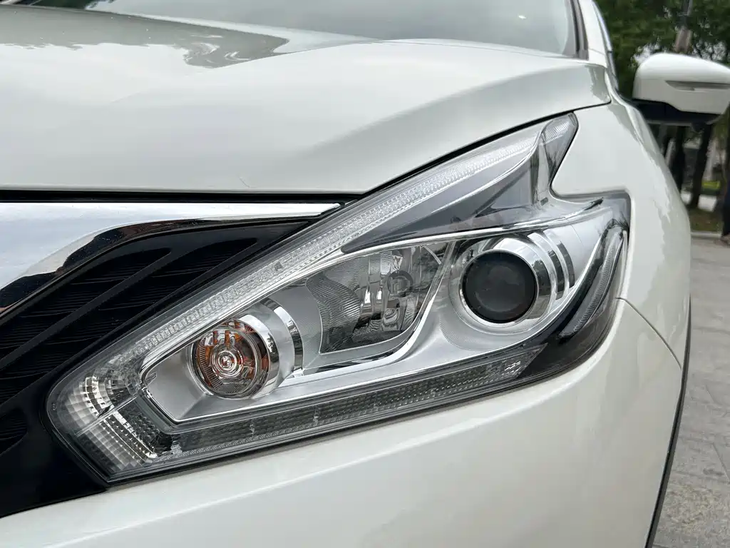 Nissan Murano — миниатюра 8