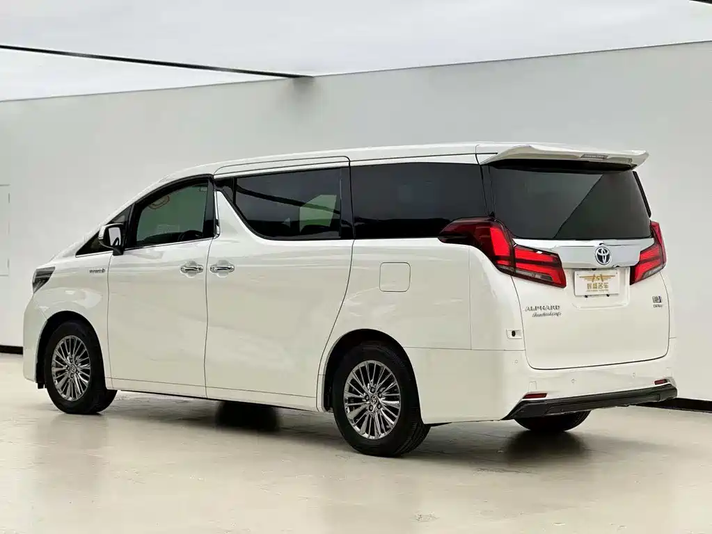 Toyota Alphard 2019 2.5L Luxury
