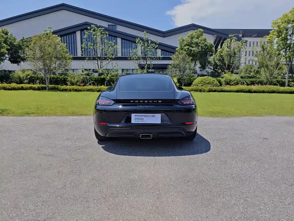 Porsche 718 2022 Cayman 2.0T