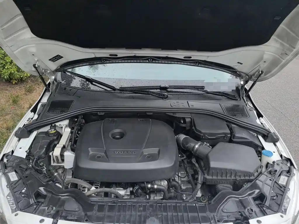 Volvo S60 — миниатюра 21