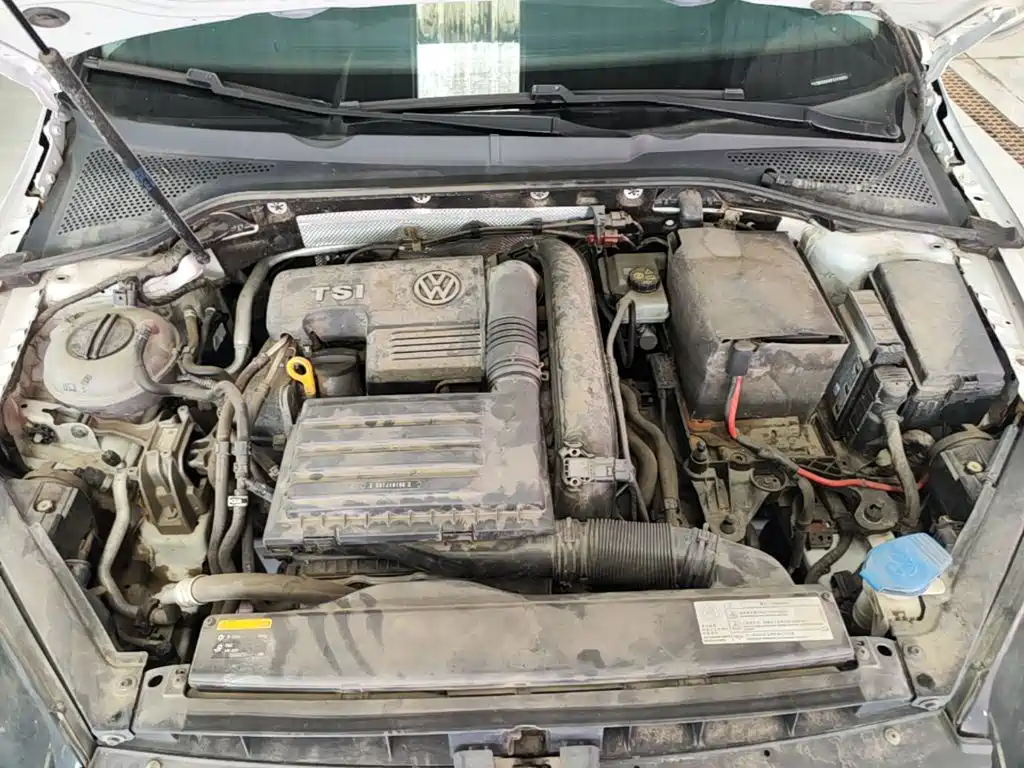Volkswagen Golf — миниатюра 20