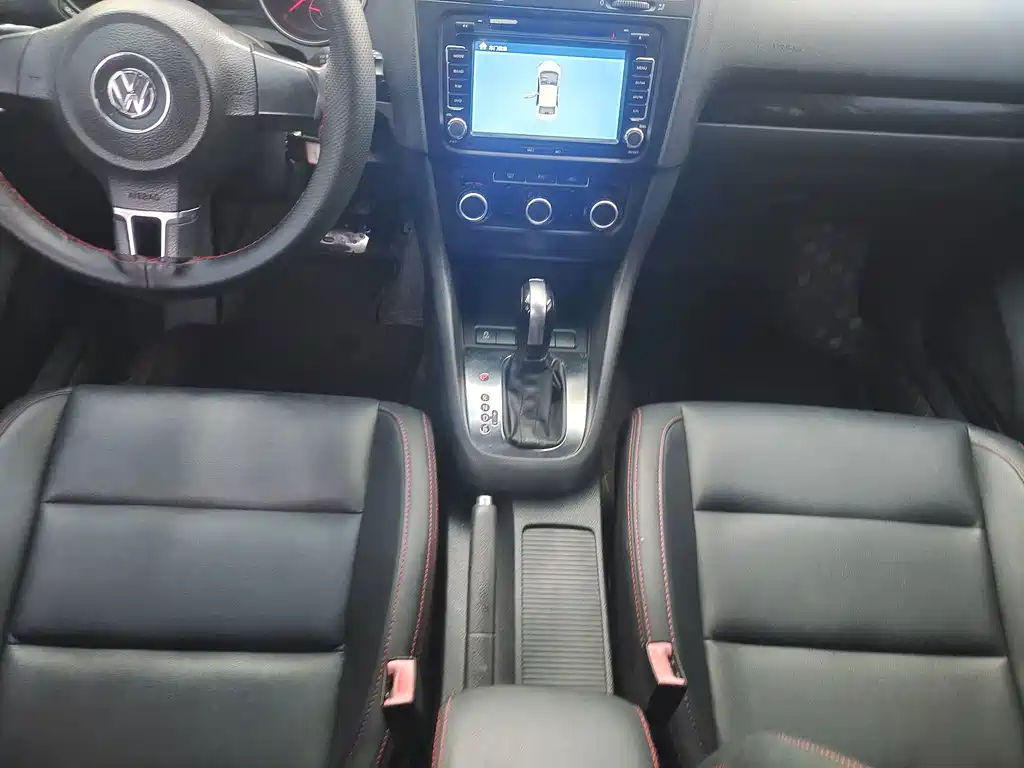 Volkswagen Golf — миниатюра 9