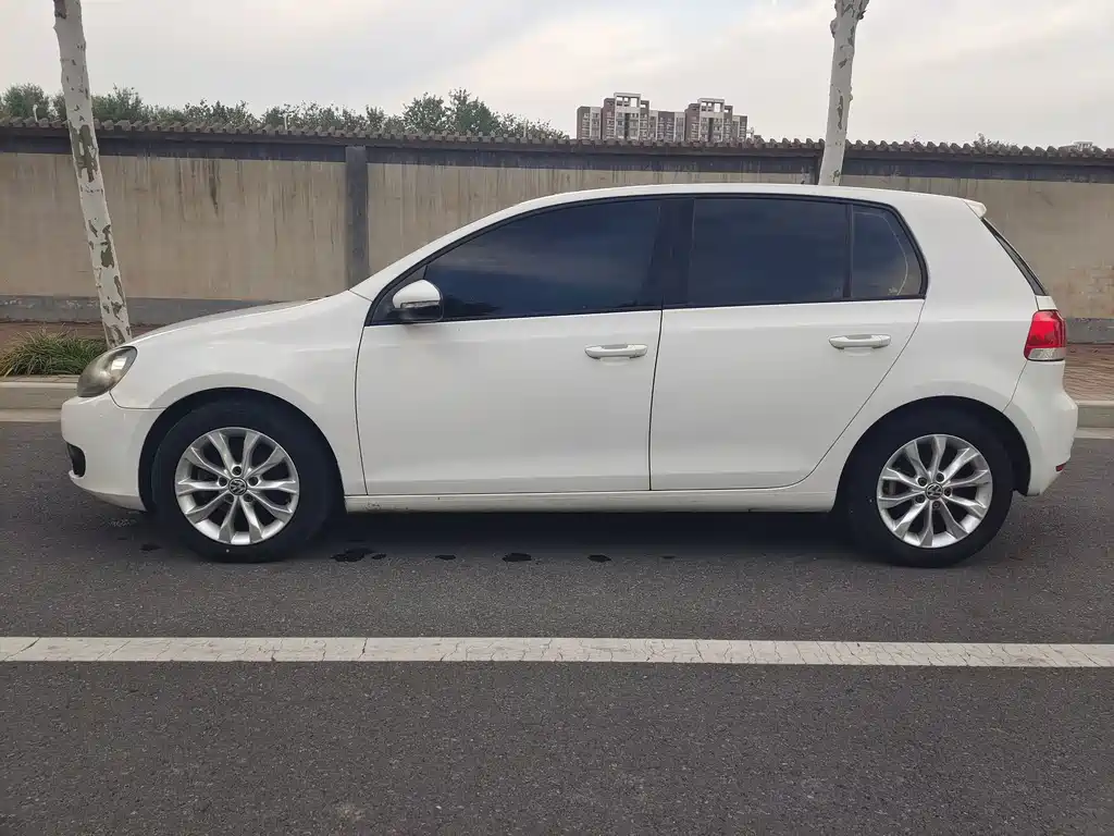 Volkswagen Golf — миниатюра 16