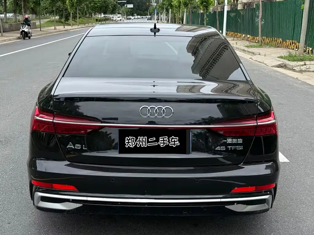Audi A6L 2025 45 TFSI