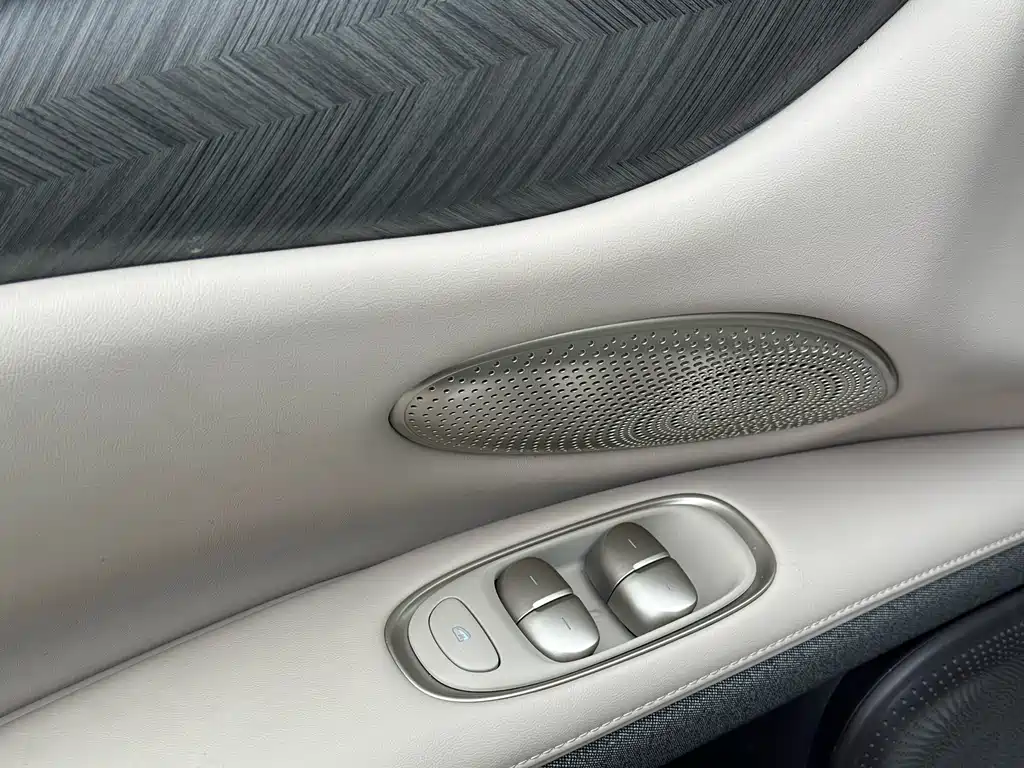 ZHIJI AUTOMOBILE ZHIJI LS6