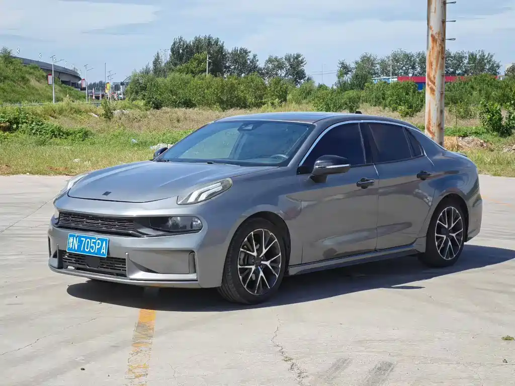 Lynk & Co 03 — миниатюра 3