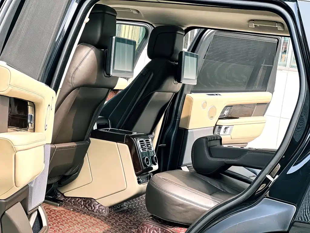 Land Rover Range Rover — миниатюра 5
