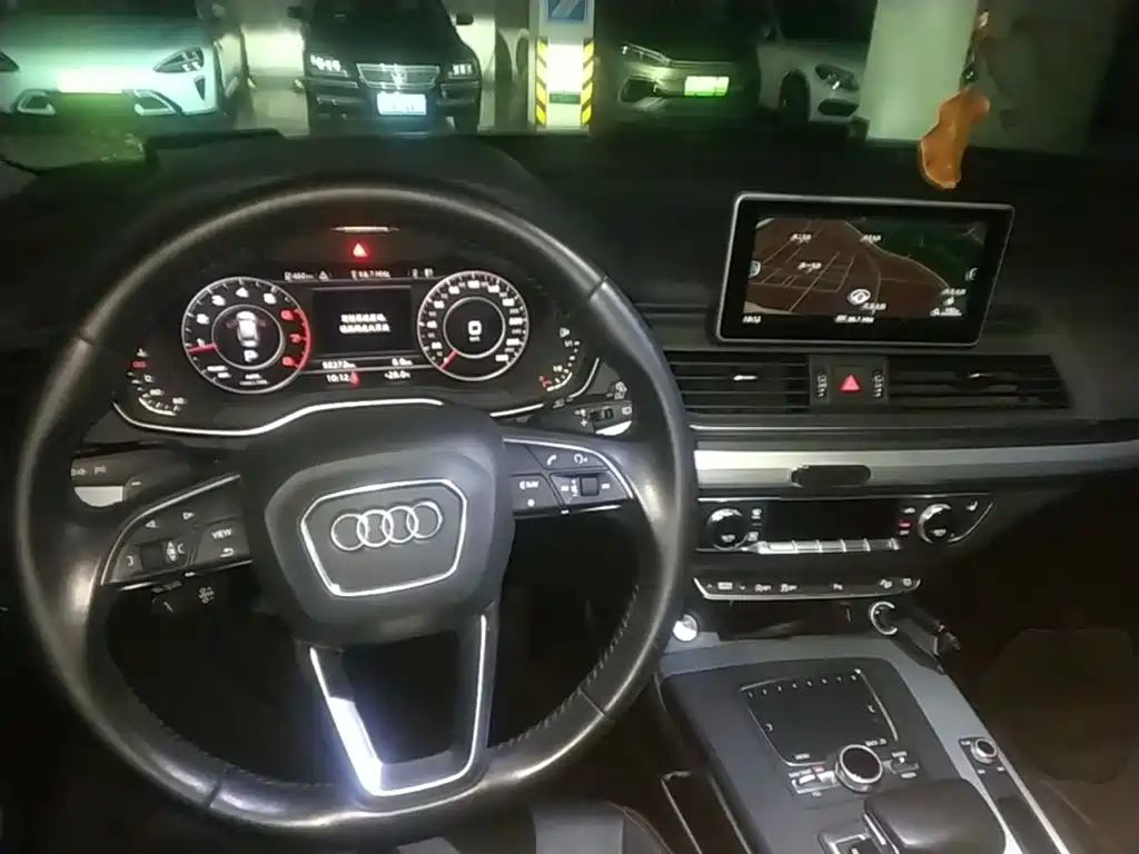 Audi Q5L — миниатюра 13