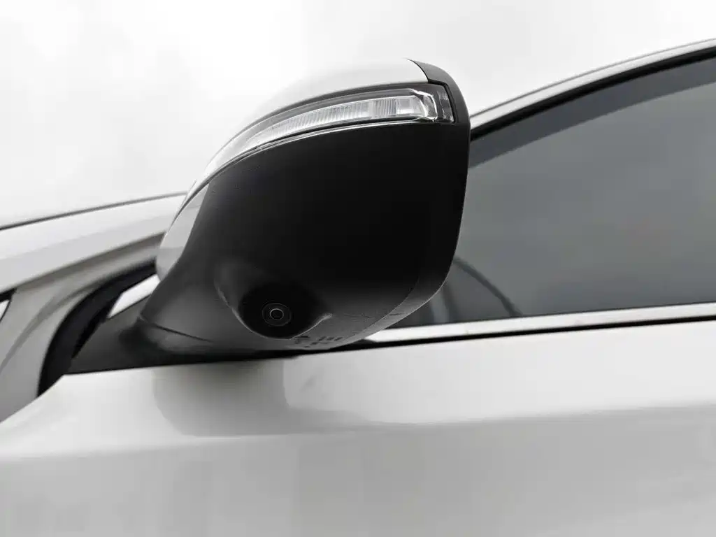 Changan Eado — миниатюра 9