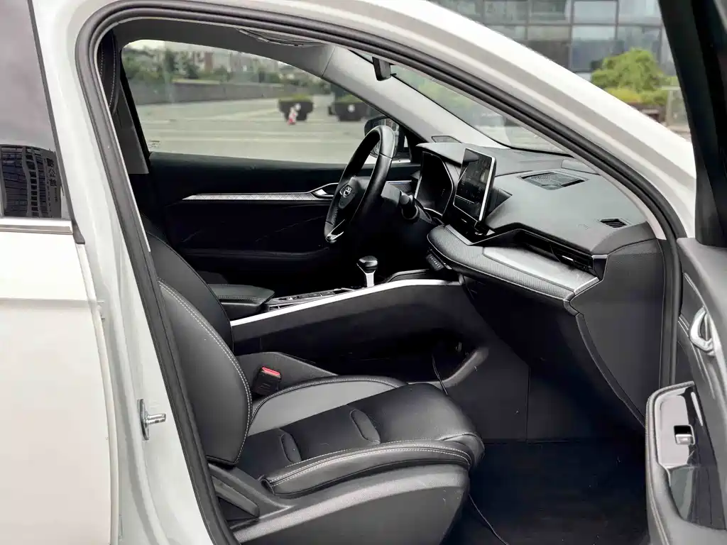 Geely Xingrui — миниатюра 13