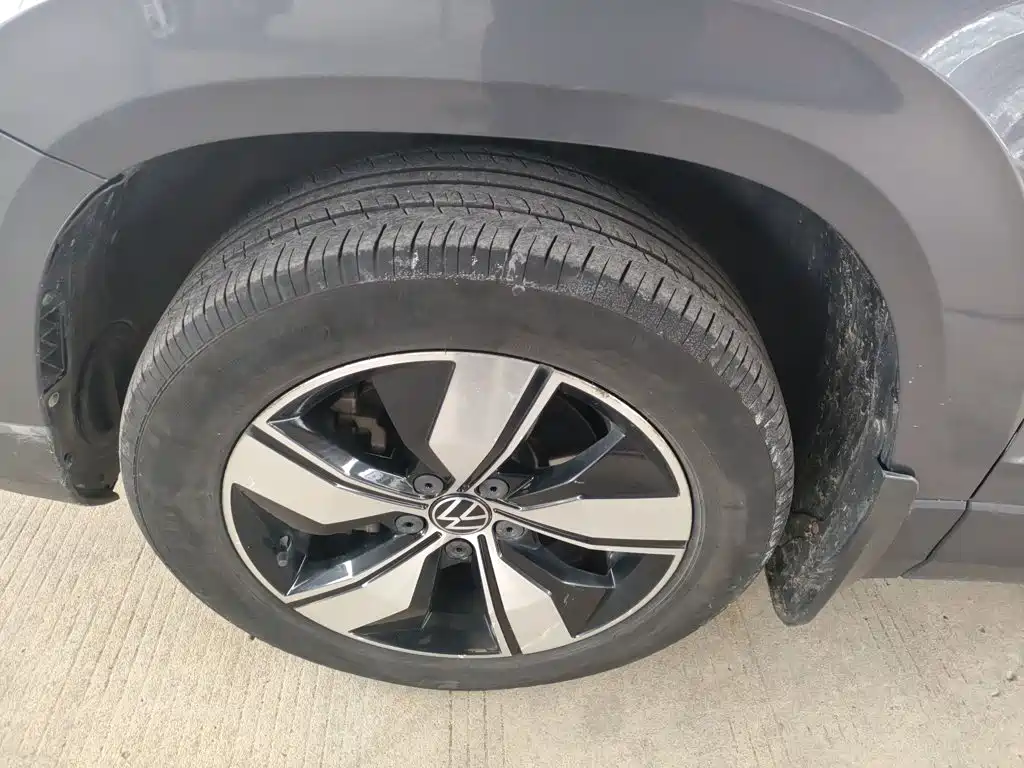 Volkswagen Tharu — миниатюра 23