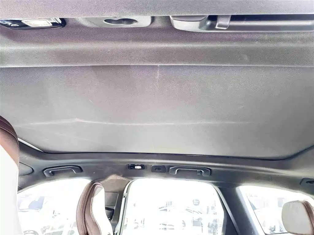 VOLVO XC60 PLUG IN HYBRID