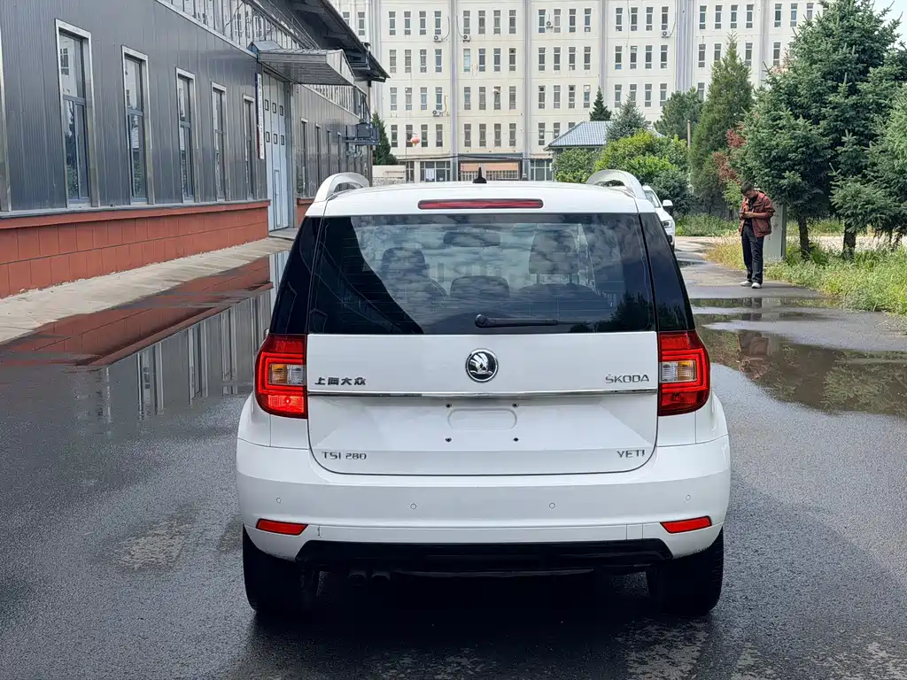 Skoda Yeti — миниатюра 6