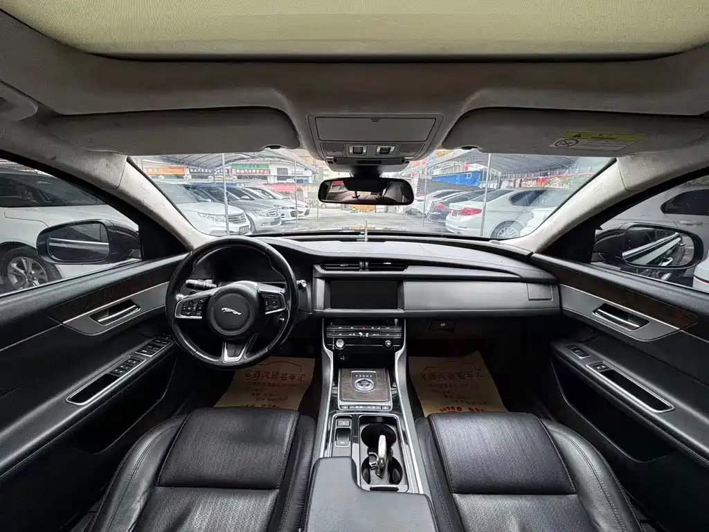 Jaguar XFL 2018 XFL 2.0T 250PS Luxury