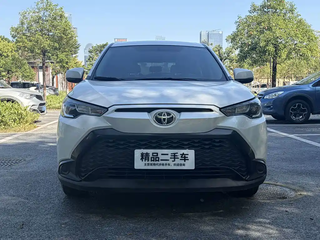 Toyota Frontlander — миниатюра 2