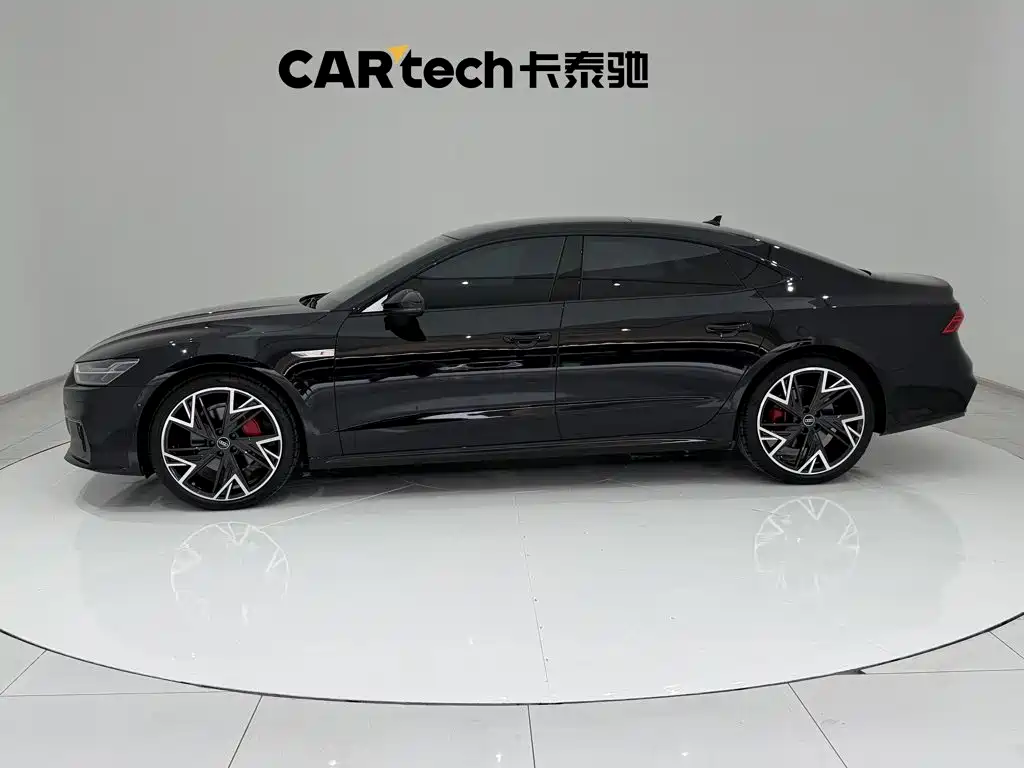 Audi A7L — миниатюра 8
