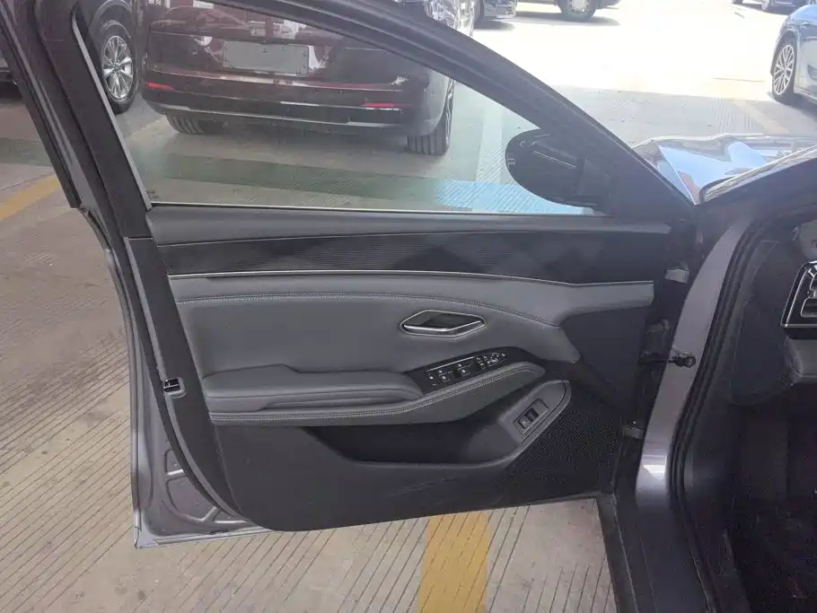 BYD Qin L — миниатюра 7