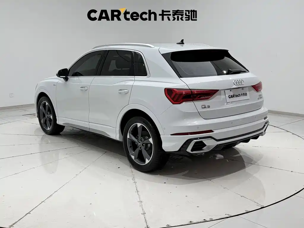 Audi Q3 — миниатюра 7
