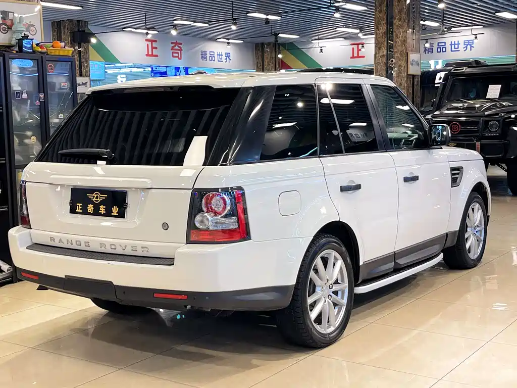 Land Rover Range Rover Sport 2010 3.0 TDV6 HSE