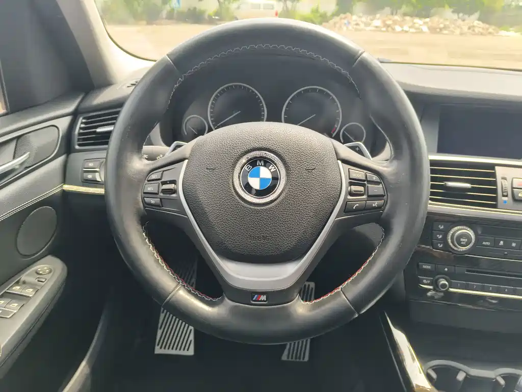 BMW X3 (Import) — миниатюра 15