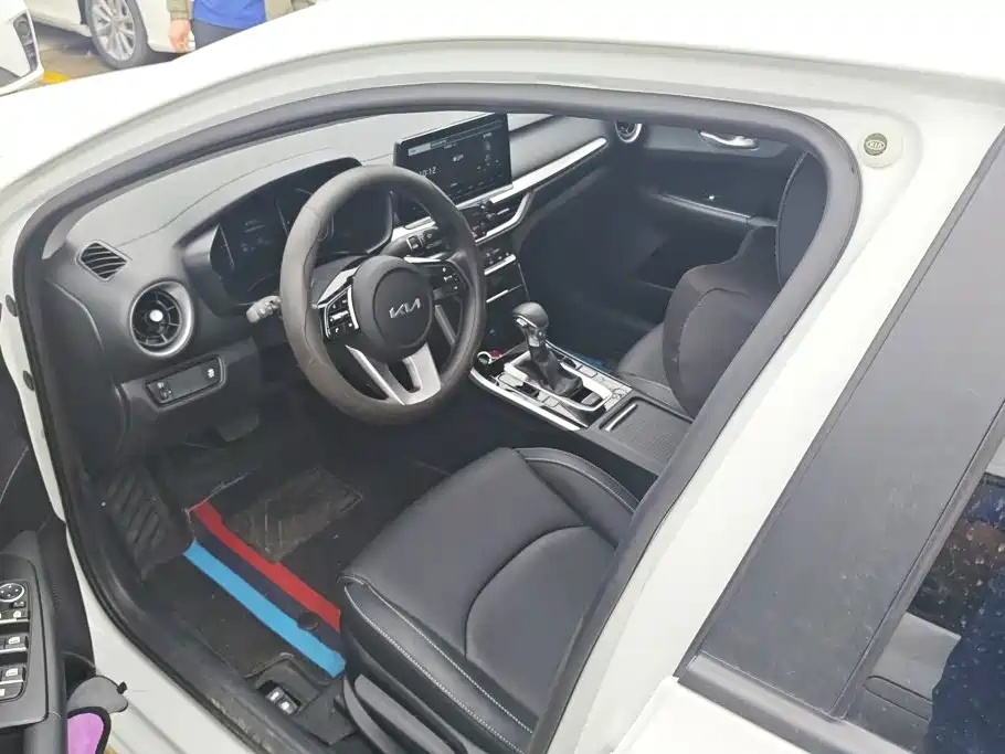 Kia K3 — миниатюра 9