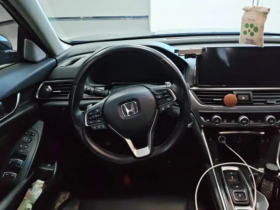 Honda Accord — миниатюра 15