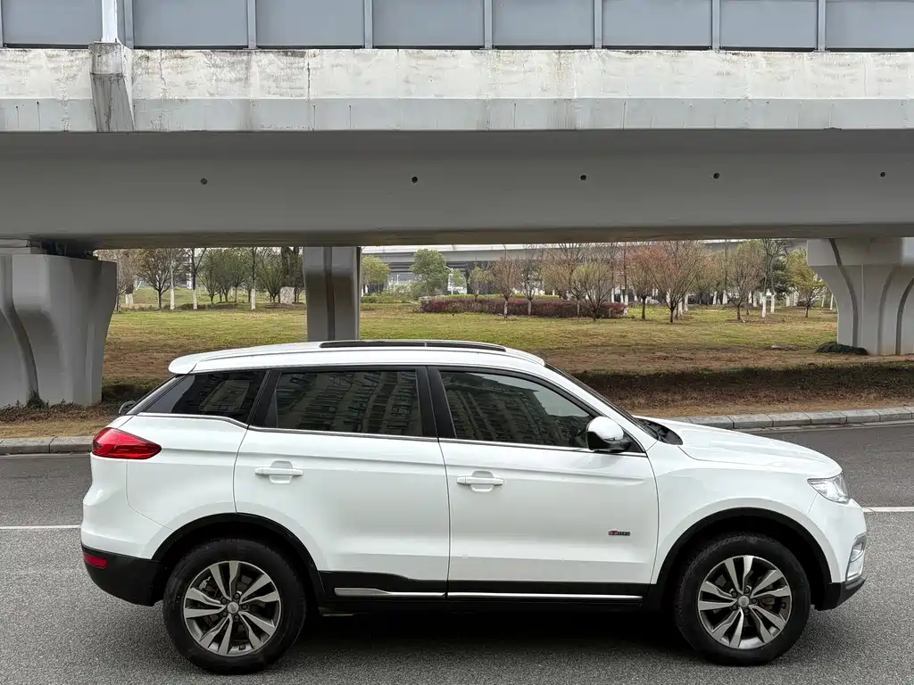 Geely Boyue 2016 1.8TD AT