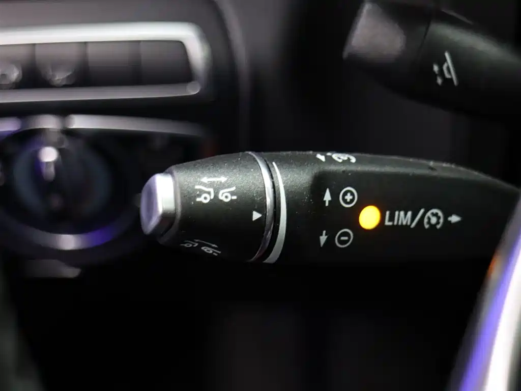 MERCEDES-BENZ GLC AMG