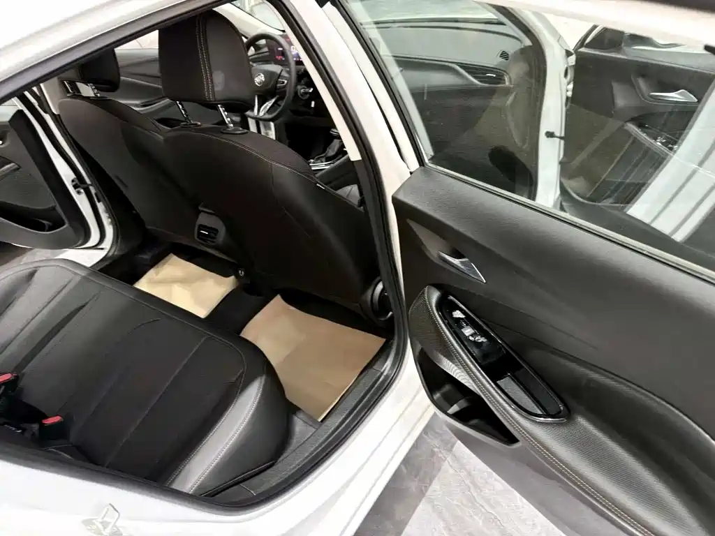 Buick Verano — миниатюра 3