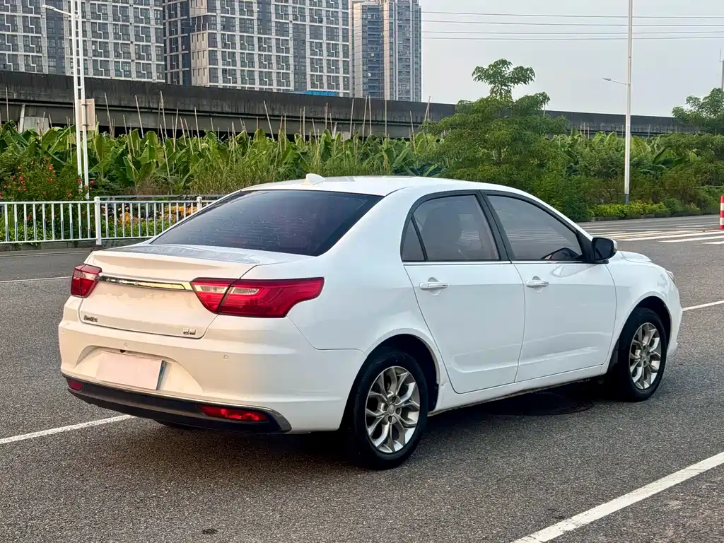 Geely Vision — миниатюра 6