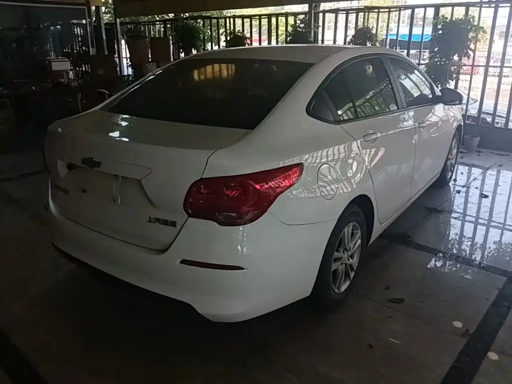 Chevrolet Cavalier 2016 1.5L AT