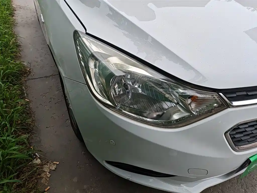 Chevrolet Sail 2018 3 1.3L MT Comfort