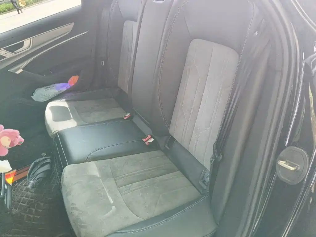 Audi A6L — миниатюра 15