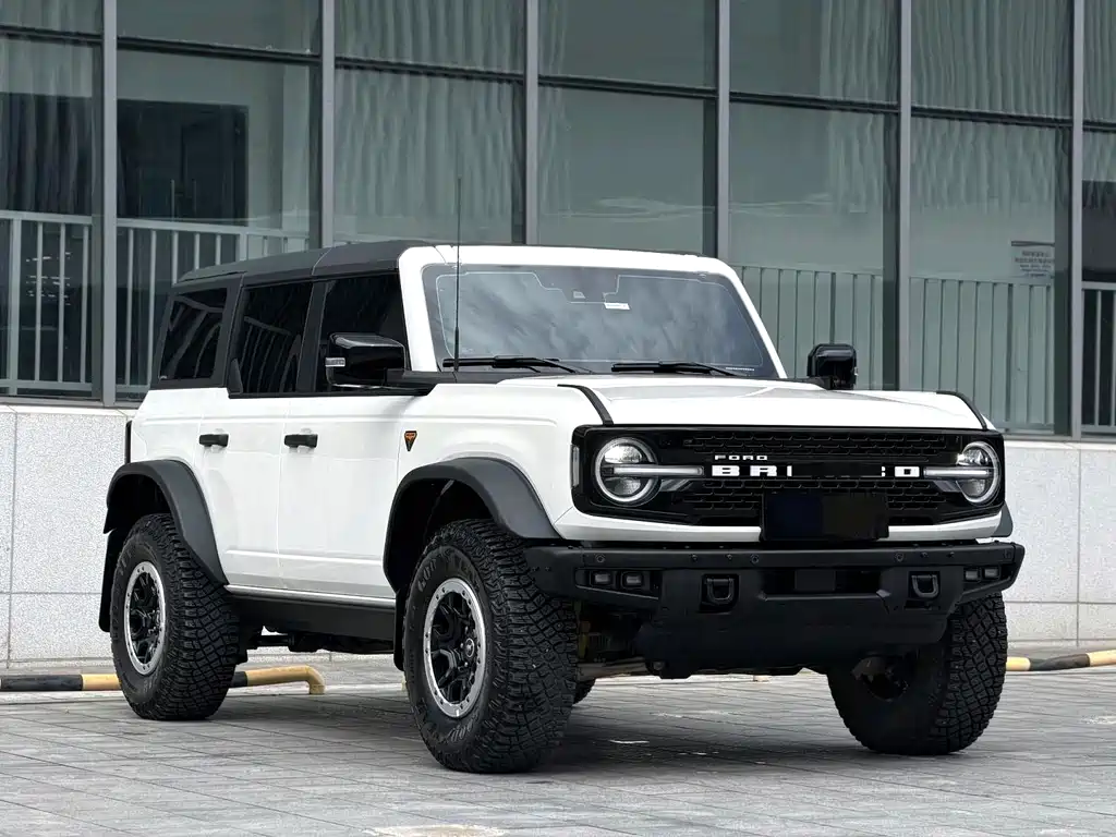 Ford Bronco — миниатюра 3