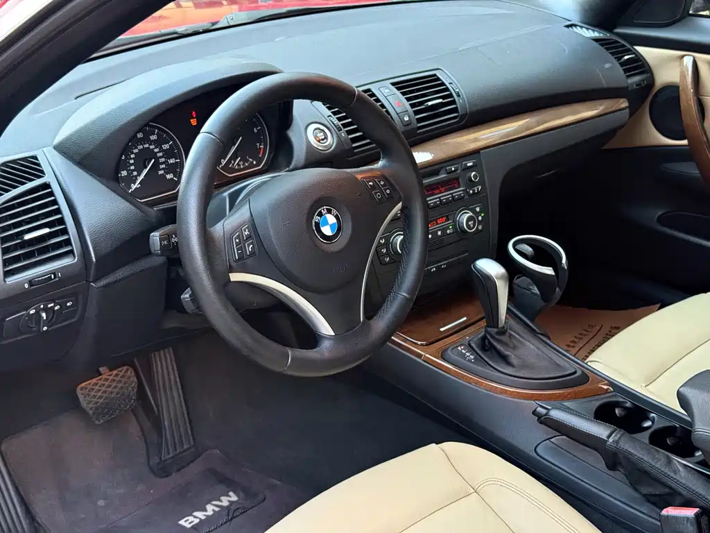BMW 1 Series (Import) — миниатюра 8