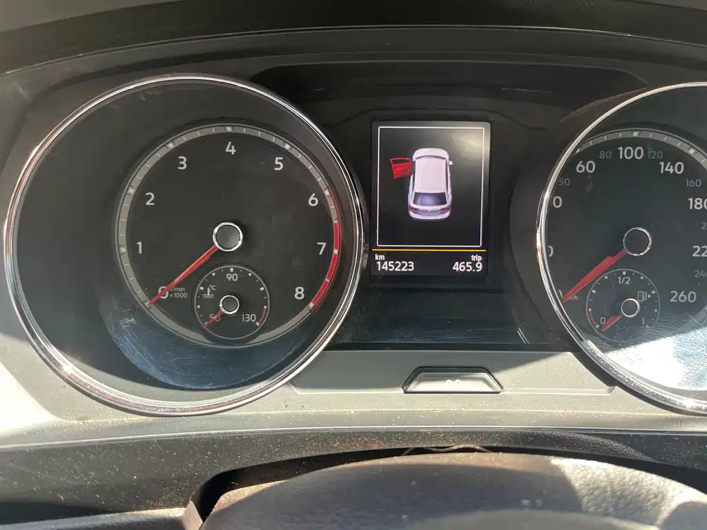 Volkswagen Tiguan L — миниатюра 5
